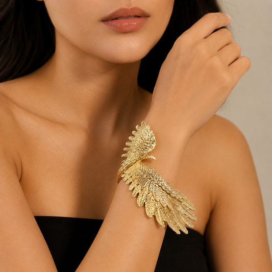 Gold Eagle Cuff Bracelet – Vintage-Inspired Winged Bird Statement Jewelry