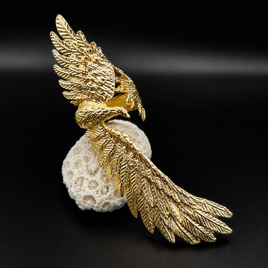 Gold Eagle Cuff Bracelet – Vintage-Inspired Winged Bird Statement Jewelry
