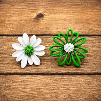 Asymmetrical Daisy Flower Stud Earrings – Mismatched Botanical Floral Earrings