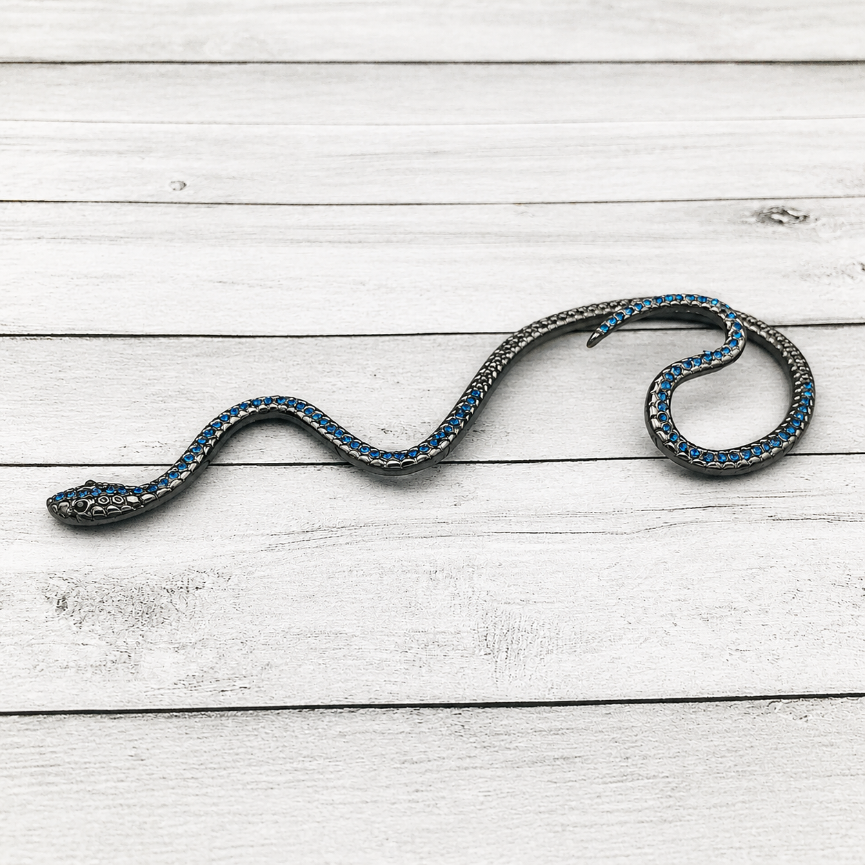 Blue Snake Ear Wrap
