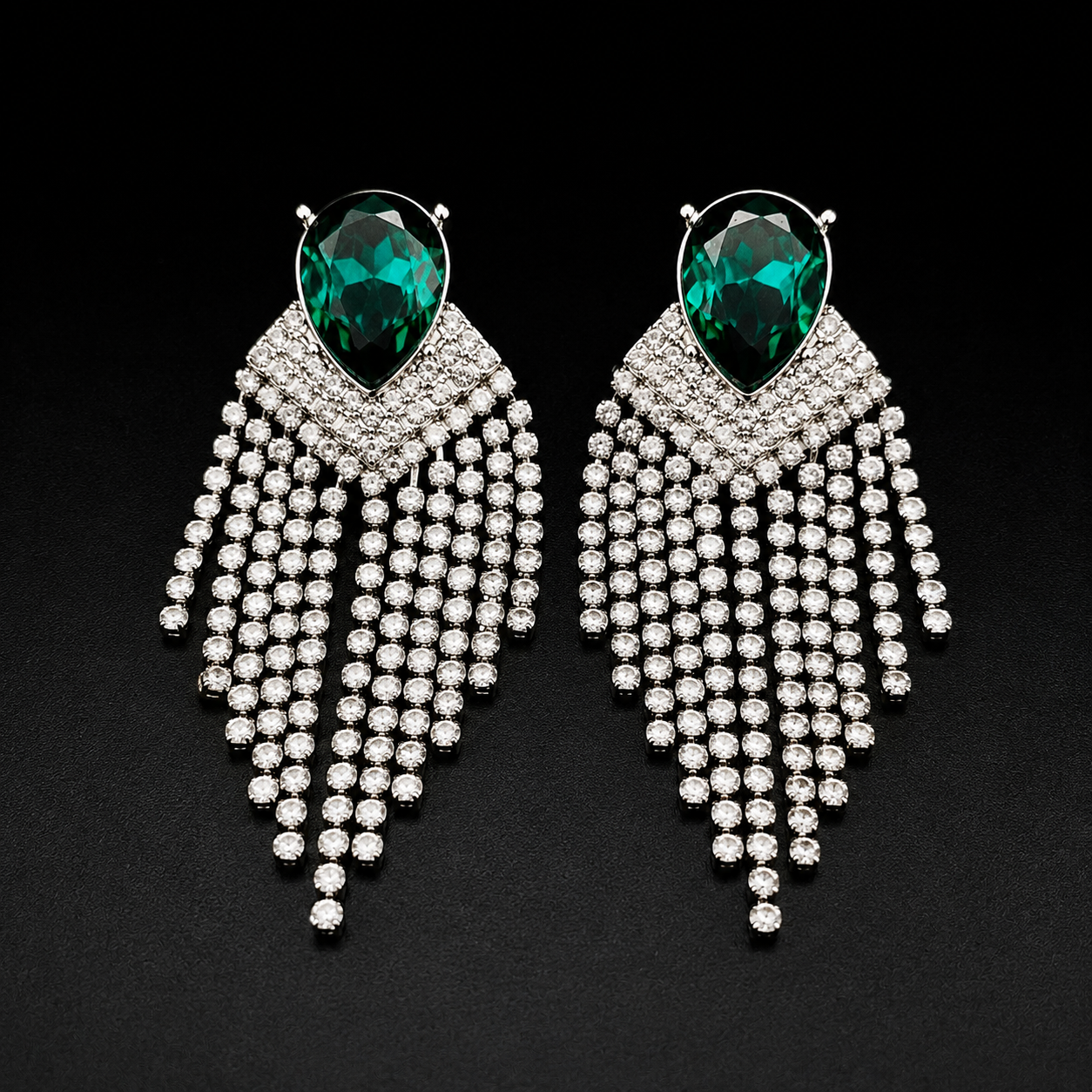 Emerald Green Crystal Choker Necklace & Dangle Earrings Set – Victorian Statement Jewelry