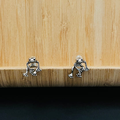 Silver Frog Stud Earrings