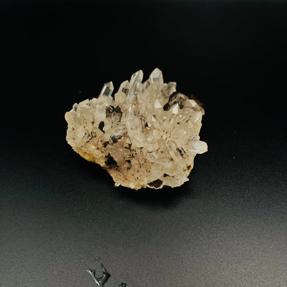 Premium Natural Quartz Crystal Cluster: High-Grade Healing and Meditation Gemstones