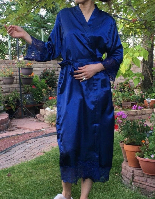 Sapphire Lace Kimono: Perfect Nightgown and Loungewear for Wedding Parties, Beach Days , or Stylish Dressing