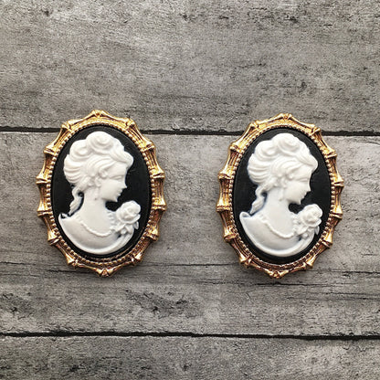 Victorian Lady Cameo Stud Earrings – Gold-Tone Gothic Vintage Jewelry