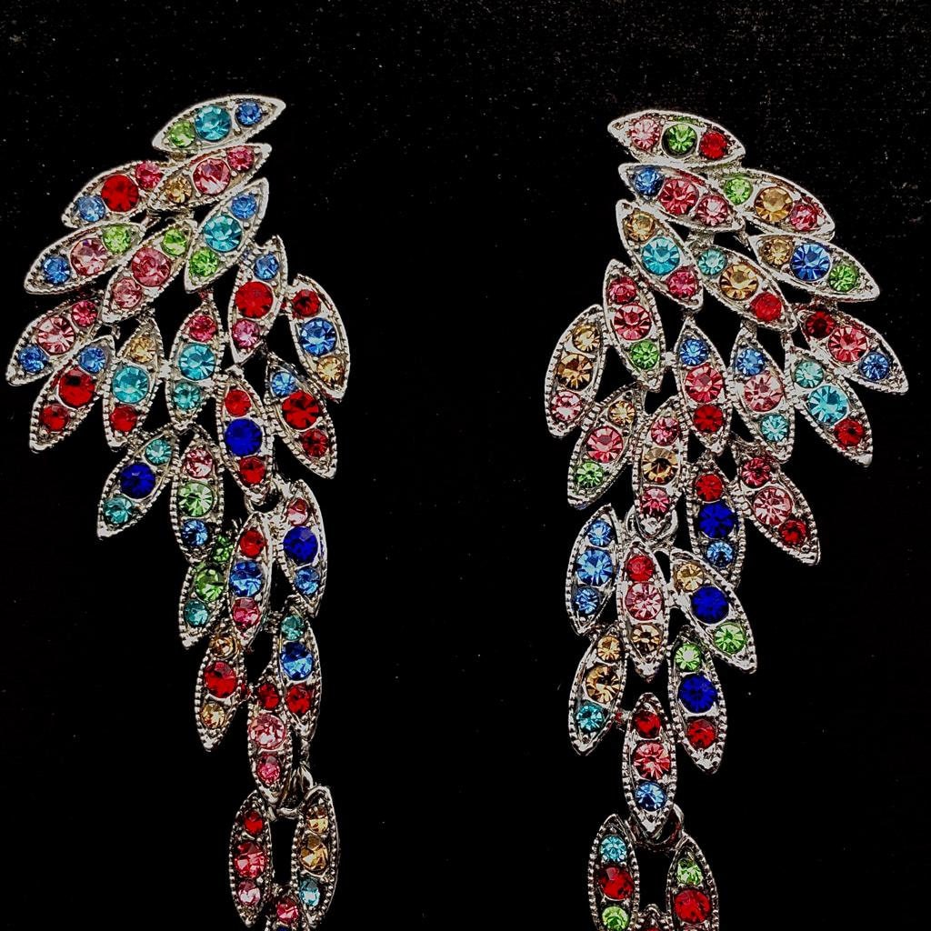 Vibrant Angel Feather Wing Earrings: Victorian Boho Elegance Dangles for Statement Jewelry, Perfect for Weddings and Hippie Chic