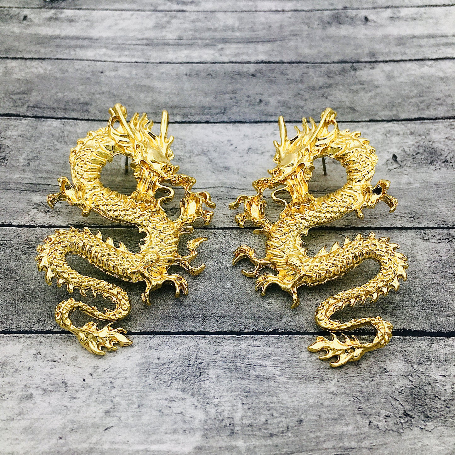 Golden Gothic Lucky Dragon Dangle Earrings - Funky Basilisk Statement Jewelry, Cool Fantasy Fun | Perfect Gift for Friends, Party Accessory