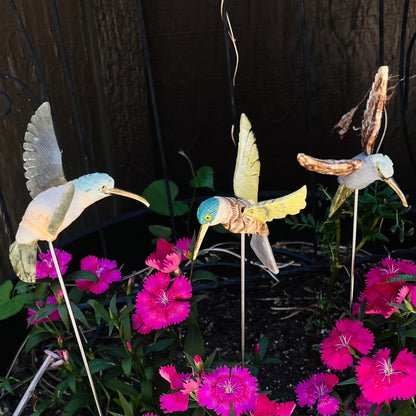 Natural Gem Stone Hummingbird Stick Garden Décor Art