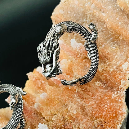 Handmade Adjustable Dragon Ring – Vintage Silver Fantasy Jewelry for Men & Women, Mythical Vintage-Style Fantasy Jewelry,