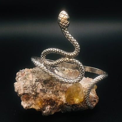 Snake Serpent Palm Bracelet with Emerald Eyes