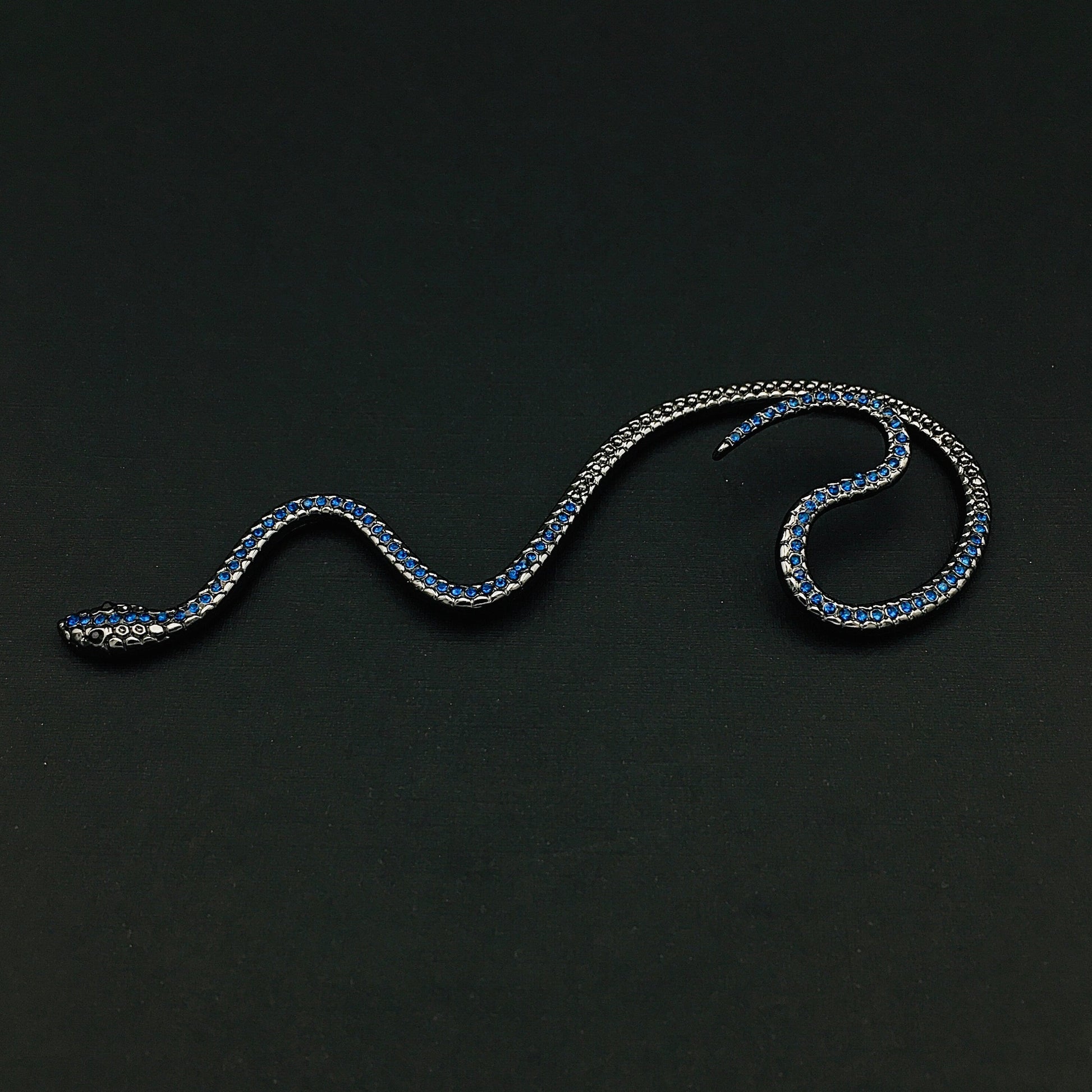 Vintage Silver Blue Snake Ear Wrap