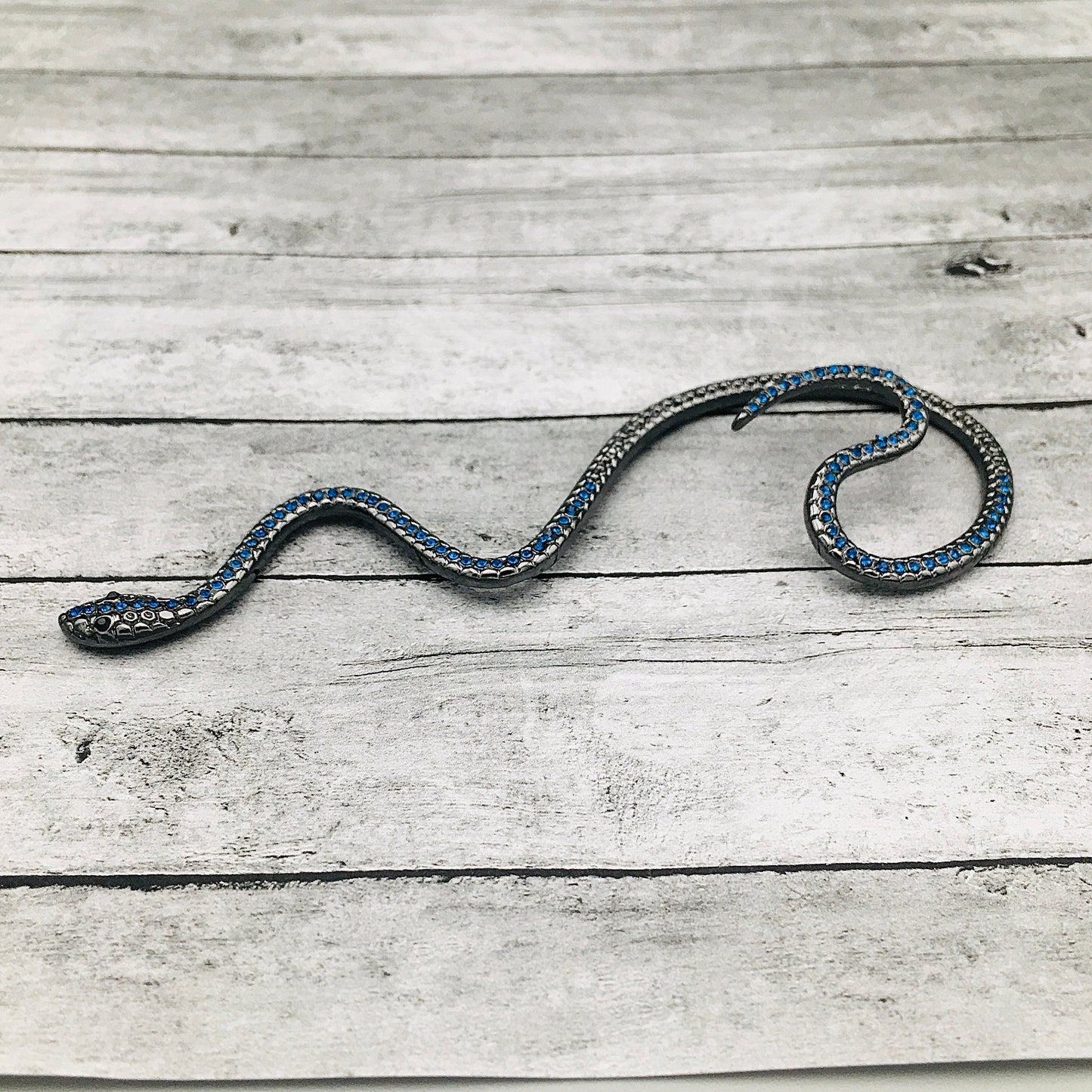 Vintage Silver Blue Snake Ear Wrap / Ear Cuff / Bohemian Serpent EarCuff / Dragon EarWrap / For Left orRight Ear / No Piercing